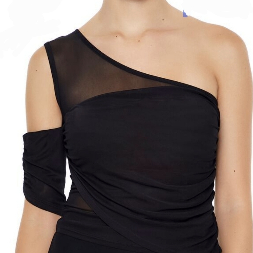 Forever 21 Black‎ Asymmetrical One-Shoulder Top